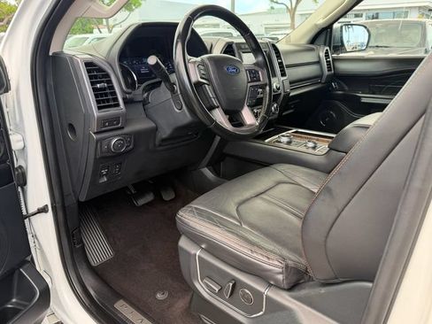 Used 2021 Ford Expedition Max Platinum AWD/4WD image 14