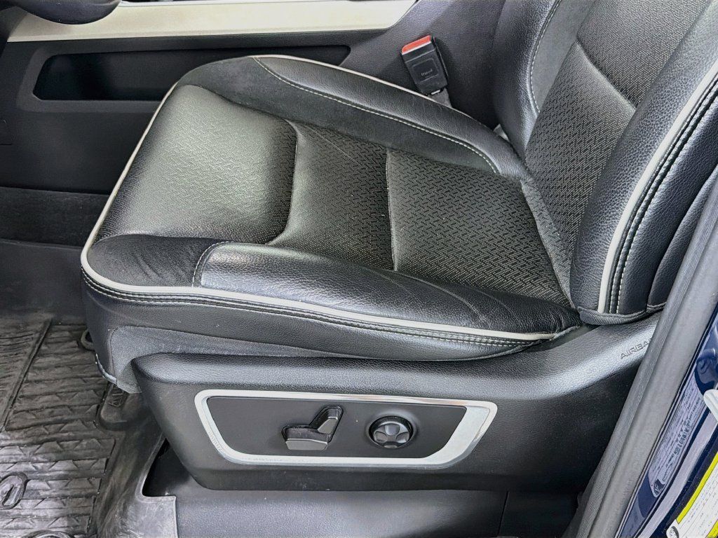 Used 2021 RAM 1500 Laramie w/ Laramie Southwest Edition RWD image 24