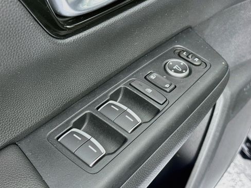 Certified 2025 Honda CR-V EX-L image 17