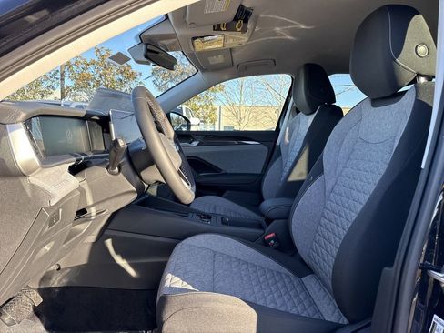 New 2026 Volkswagen Tiguan S FWD image 11