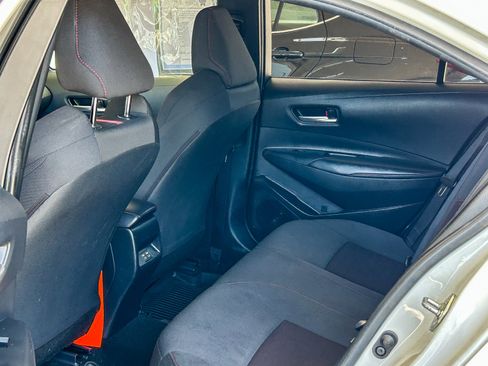 Used 2024 Toyota Corolla SE w/ SE Premium Package FWD image 18