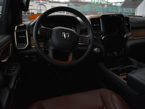 Used 2024 RAM 1500 Limited image 18