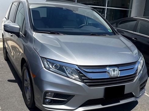Used 2019 Honda Odyssey EX-L image 2