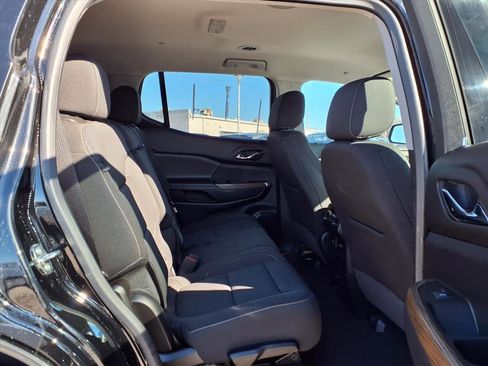 Used 2023 GMC Acadia SLE w/ Driver Convenience Package image 30