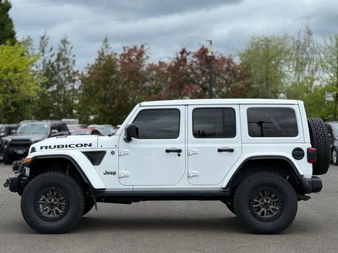 Used 2021 Jeep Wrangler Unlimited Rubicon w/ Trailer Tow Package AWD/4WD image 2