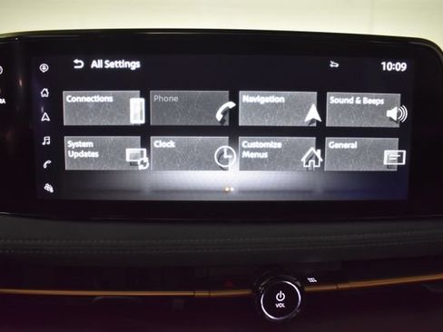 Certified 2024 Nissan Ariya AWD image 23