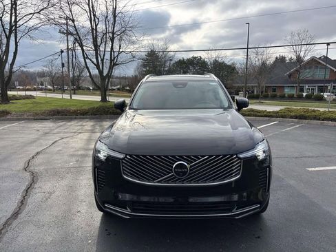 New 2026 Volvo XC90 B6 Plus w/ Protection Package Premier image 2