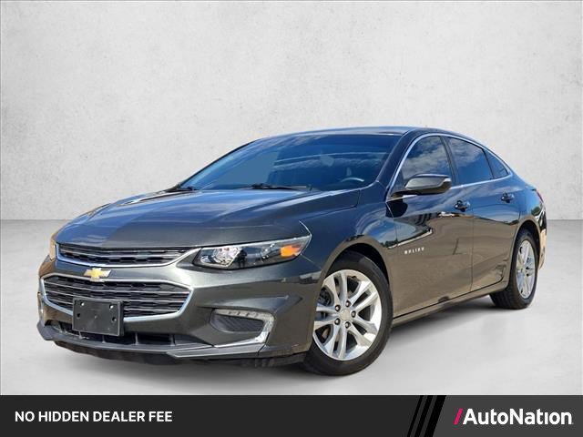 Used 2017 Chevrolet Malibu LT FWD image 1