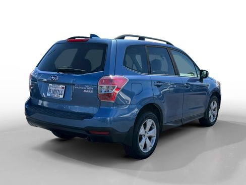 Used 2016 Subaru Forester 2.5i Premium w/ All-Weather Package AWD/4WD image 5