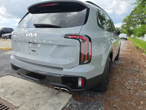 Used 2024 Kia Telluride SX Prestige X-Pro AWD/4WD image 14
