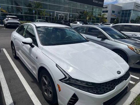 Used 2021 Kia K5 LXS FWD image 2