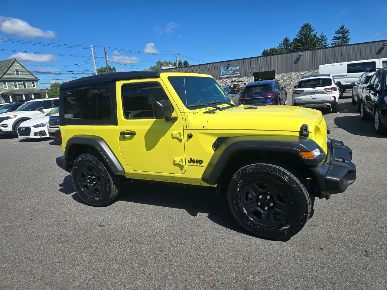 Used 2023 Jeep Wrangler Sport AWD/4WD image 5