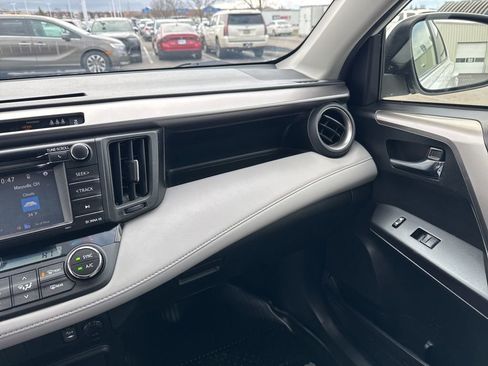 Used 2018 Toyota RAV4 XLE w/ Plus Extra Value Package image 26