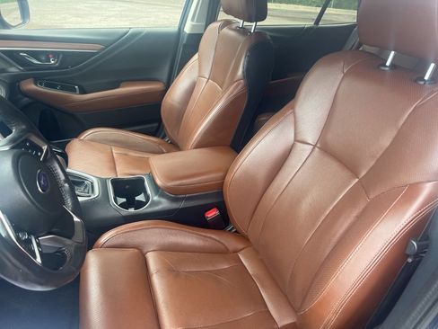 Used 2021 Subaru Outback Touring XT AWD/4WD image 10
