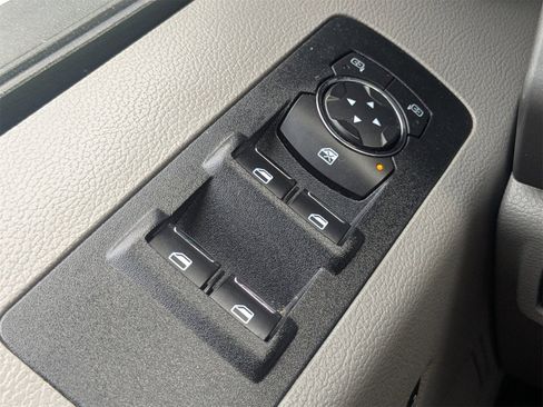 Used 2019 Ford F150 XLT w/ Equipment Group 302A Luxury image 26