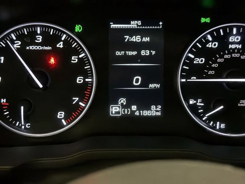 Used 2024 Subaru Crosstrek 2.0i Premium AWD/4WD image 24