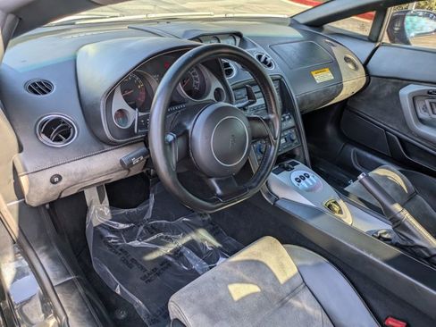 Used 2004 Lamborghini Gallardo image 10