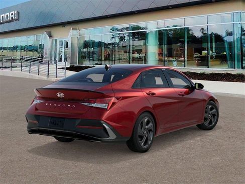 New 2026 Hyundai Elantra Sport image 4