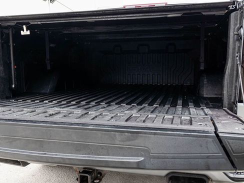 Used 2021 GMC Sierra 1500 AT4 w/ AT4 Premium Package image 30