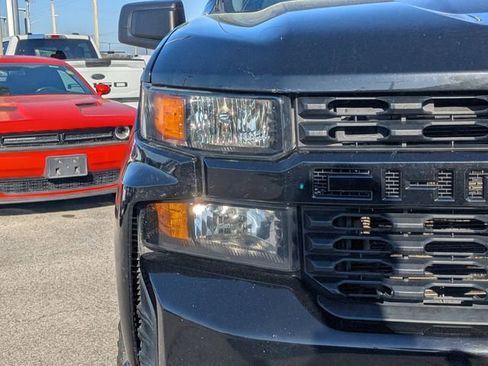 Used 2020 Chevrolet Silverado 1500 Custom w/ Custom Value Package image 7