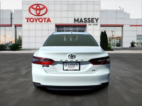 Used 2024 Toyota Camry LE FWD image 4