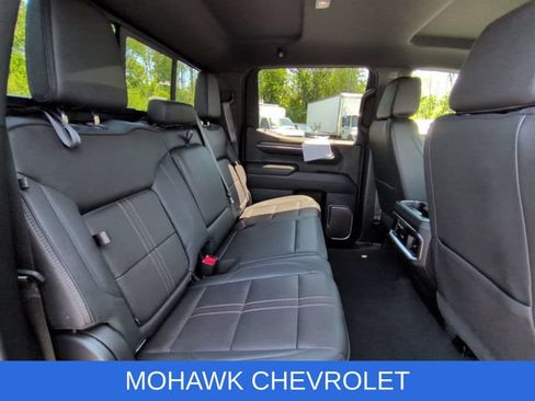 Certified 2024 Chevrolet Silverado 1500 High Country w/ Technology Package AWD/4WD image 35