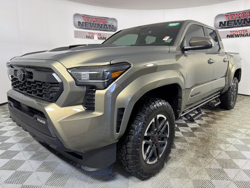 Used 2026 Toyota Tacoma TRD Sport RWD image 8