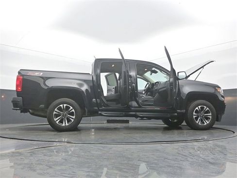 Used 2021 Chevrolet Colorado Z71 w/ LPO, Tonneau and Step Package image 61