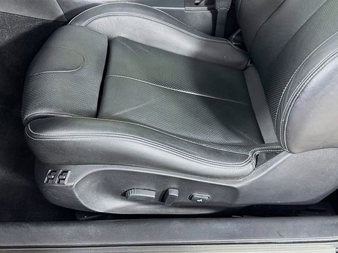 Used 2013 INFINITI G37 Sport RWD image 23