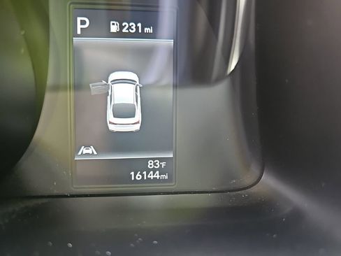 Certified 2023 Hyundai Elantra SEL FWD image 17