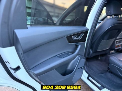 Used 2020 Audi Q7 2.0T Premium Plus w/ Premium Plus Package AWD/4WD image 39