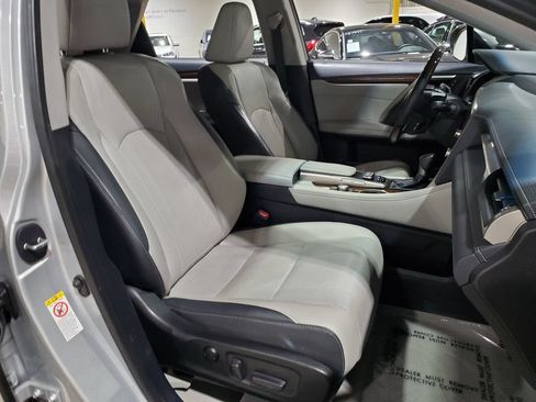 Used 2017 Lexus RX 350 FWD w/ Premium Package image 14