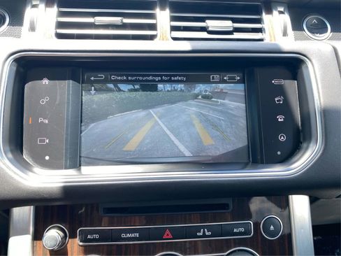 Used 2016 Land Rover Range Rover Supercharged AWD/4WD image 18
