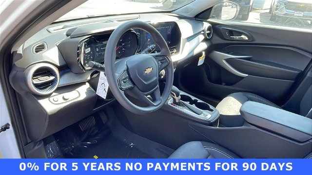 New 2026 Chevrolet Trax LS w/ Driver Confidence Package FWD image 11
