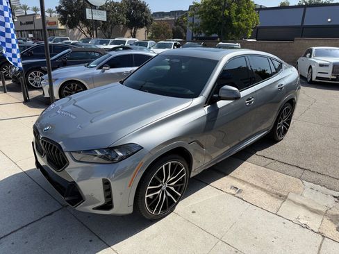 Used 2024 BMW X6 xDrive40i w/ Executive Package AWD/4WD image 15