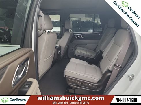 Used 2023 GMC Yukon SLT w/ SLT Premium Package image 26