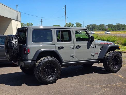 Used 2023 Jeep Wrangler Unlimited Rubicon AWD/4WD image 31