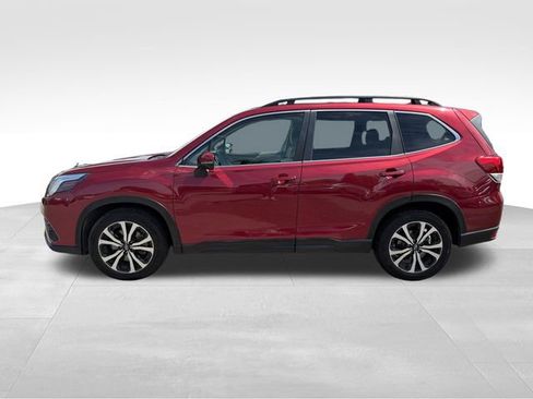 Certified 2022 Subaru Forester Limited AWD/4WD image 4