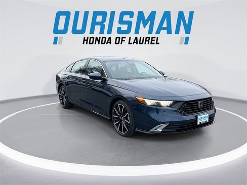 New 2025 Honda Accord Touring image 2