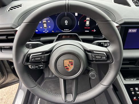 New 2026 Porsche Macan 4S Electric AWD/4WD image 29