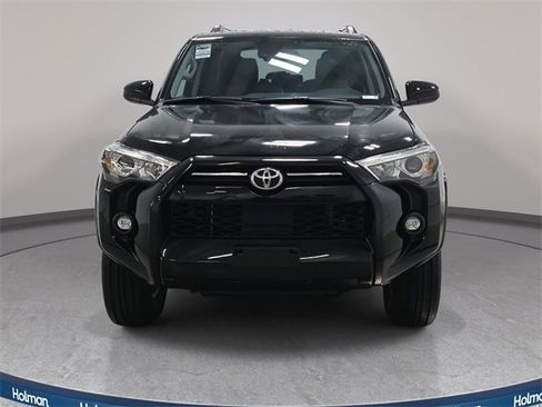 Certified 2024 Toyota 4Runner SR5 image 2