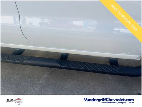 Used 2021 Chevrolet Silverado 1500 LT Trail Boss w/ LPO, Dark Essentials Package AWD/4WD image 19
