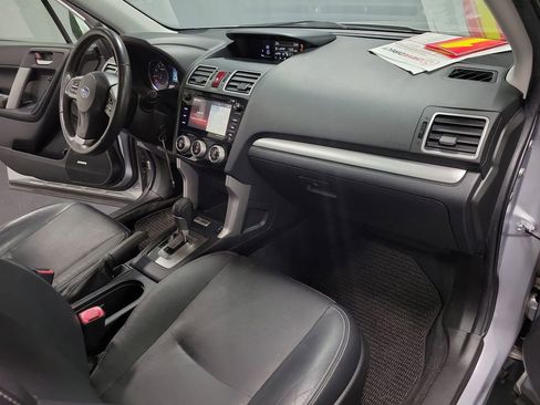 Used 2016 Subaru Forester 2.5i Limited AWD/4WD image 25