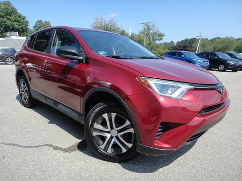 Used 2018 Toyota RAV4 LE w/ All Weather Liner Package AWD/4WD image 3