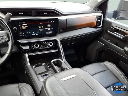 Used 2024 GMC Sierra 2500 Denali w/ Denali Reserve Package image 12