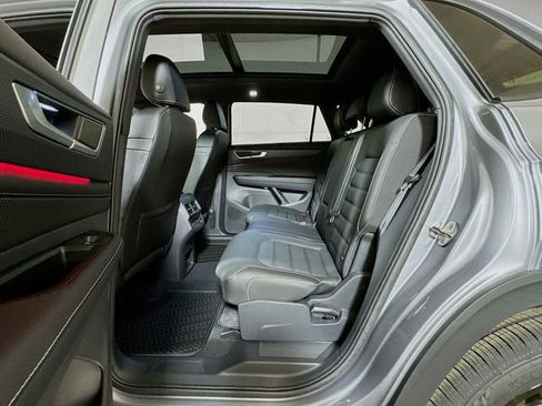 New 2026 Volkswagen Atlas Cross Sport SEL R-Line AWD/4WD image 13