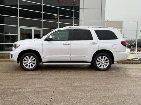 Used 2019 Toyota Sequoia Platinum image 6