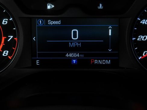 Used 2023 Chevrolet Camaro LT RWD image 17