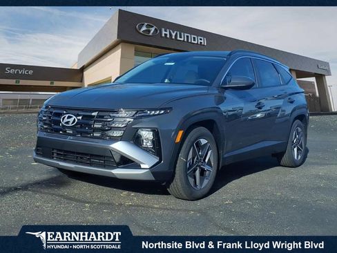 New 2026 Hyundai Tucson SEL image 1