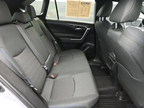 Used 2024 Toyota RAV4 SE AWD/4WD image 28